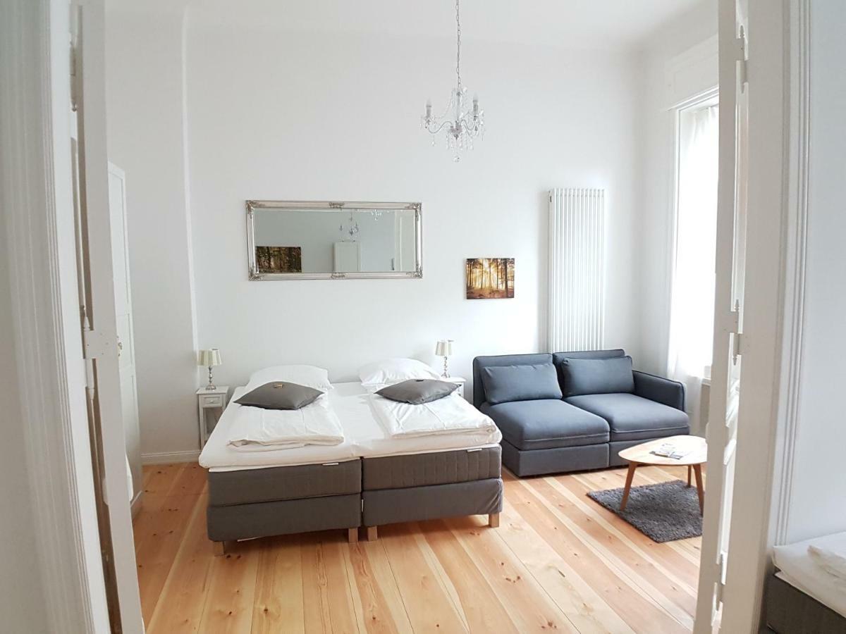 Lang Re By Rockchair Apartments L Superhost Status L 2 Bedrooms Boxspringbeds In City Center - Cozy Family & Business Flair Welcomes You! 柏林 外观 照片